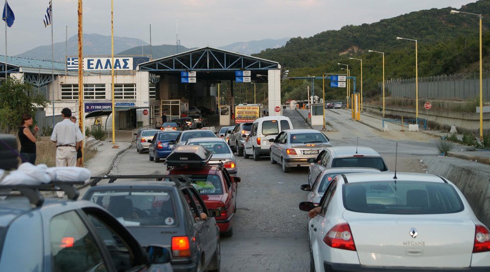 Greqia shtrengon masat ne kufi, ja cfare ju duhet per te kaluar